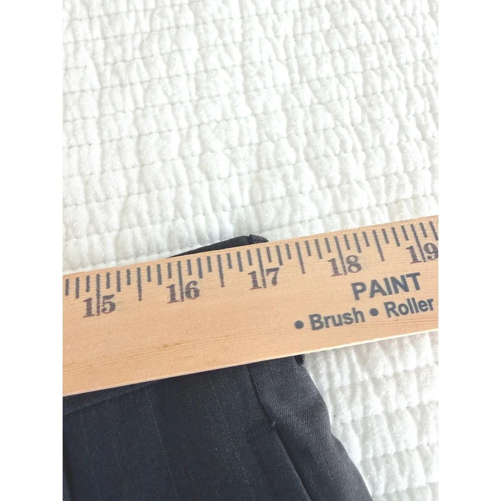 Jos. A. Bank Mens 40R Wool Pinstripe Suit Charcoal Gray 3 Button Pleated Cuffed
